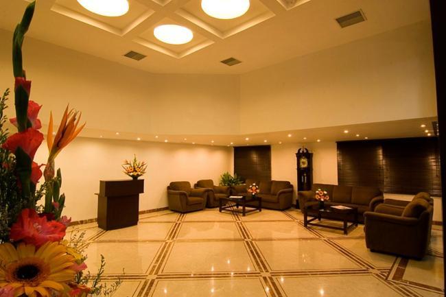 מלון מדוראי Star Residency מראה חיצוני תמונה